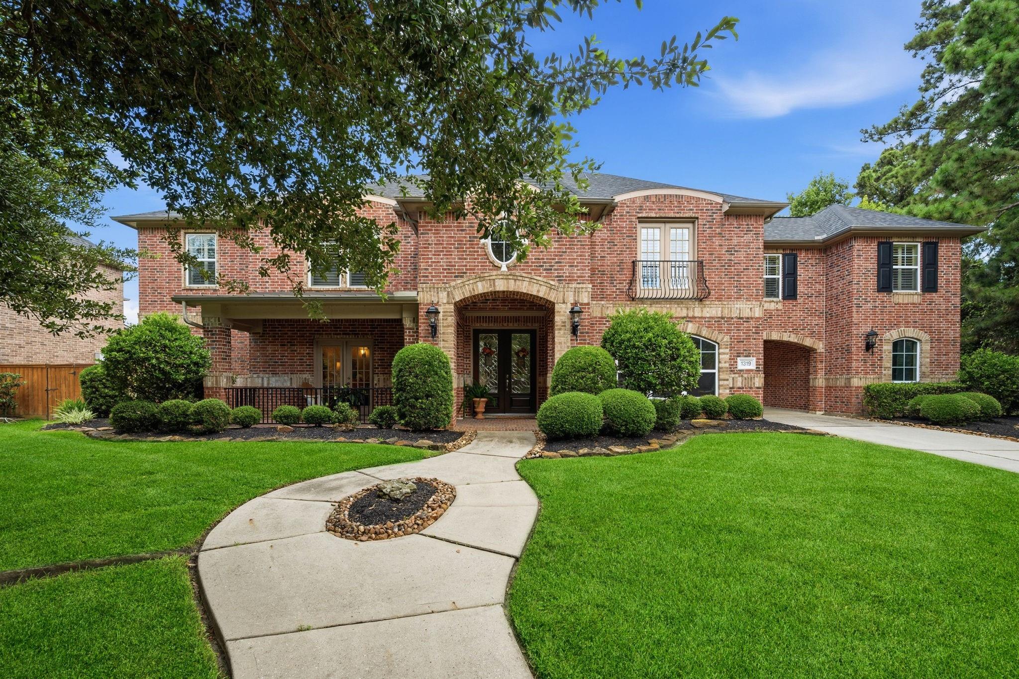 1319 Regal Shores Court