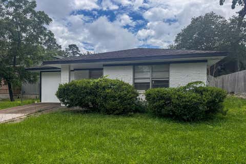 Photo of 1409 20th Street, Huntsville, TX 77340 (MLS # 86453355)