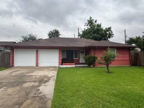 Photo of 1432 Butler Drive, Pasadena, TX 77502 (MLS # 96885523)