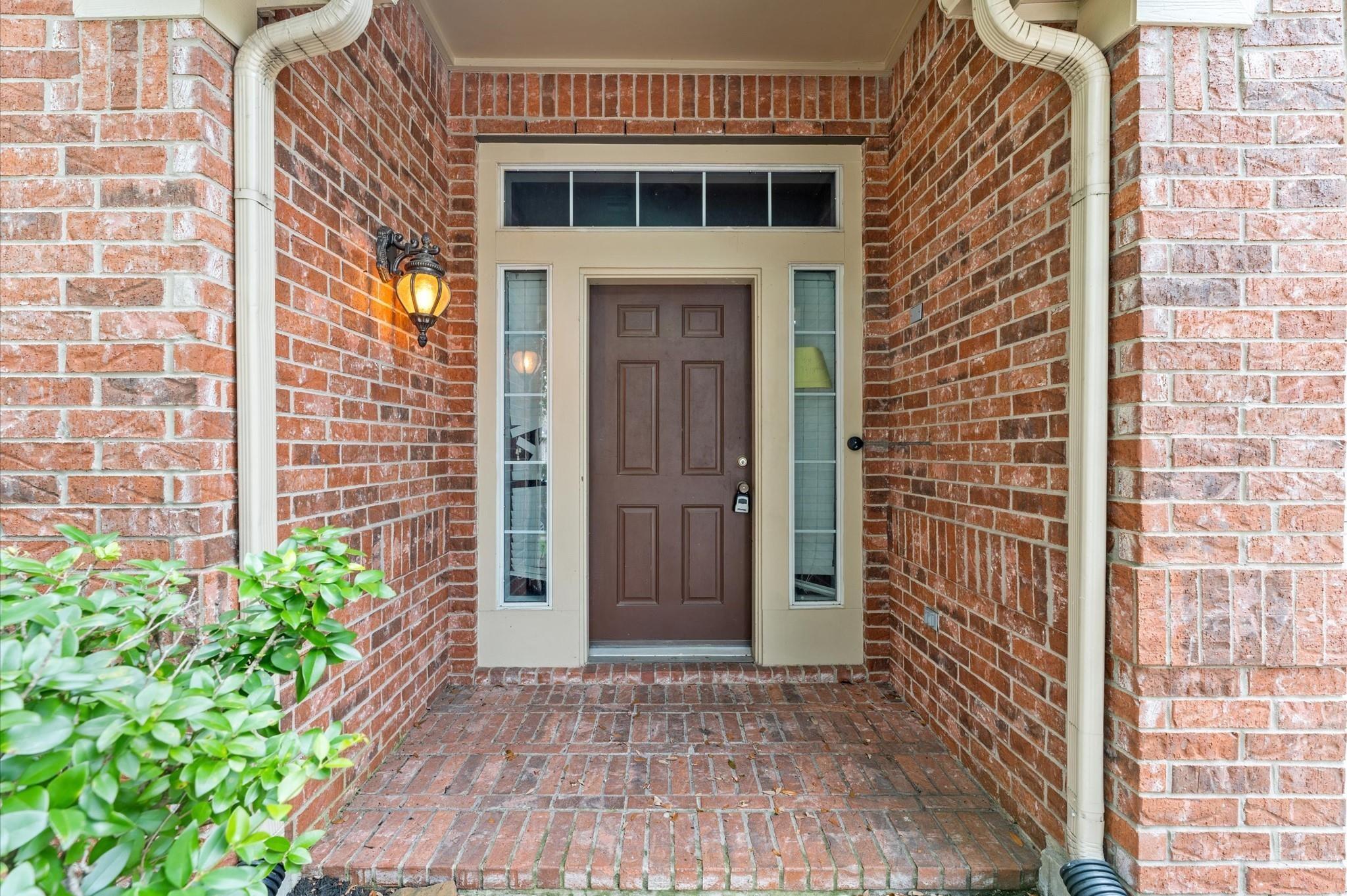 9422 Mustang Park Court