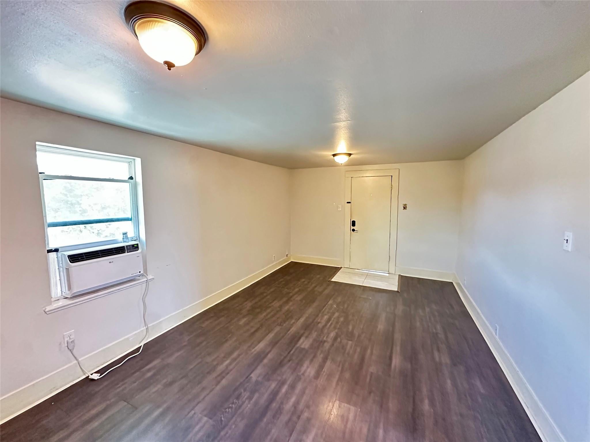 5306 Avenue O 1/2 Rear
