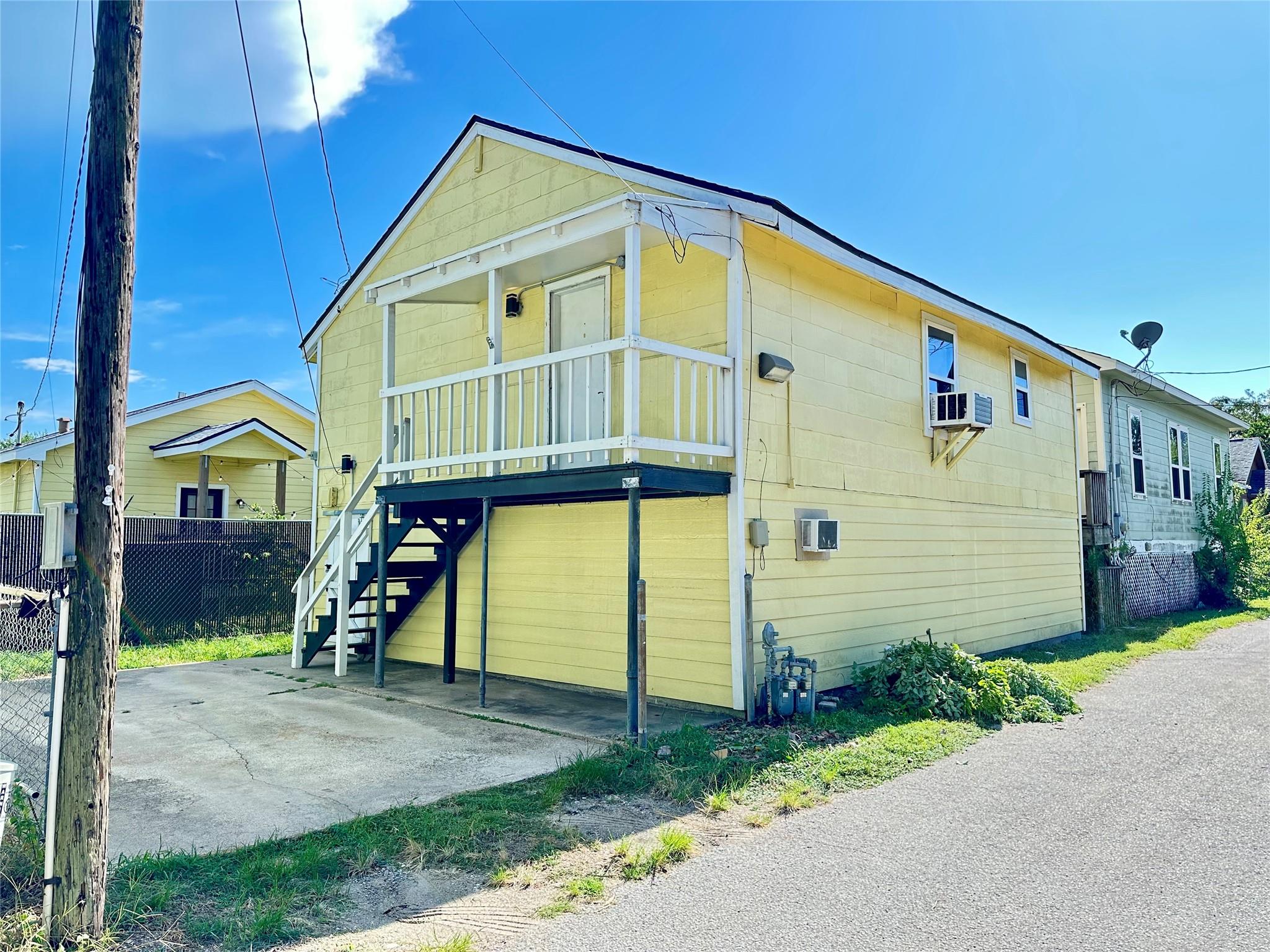 5306 Avenue O 1/2 Rear