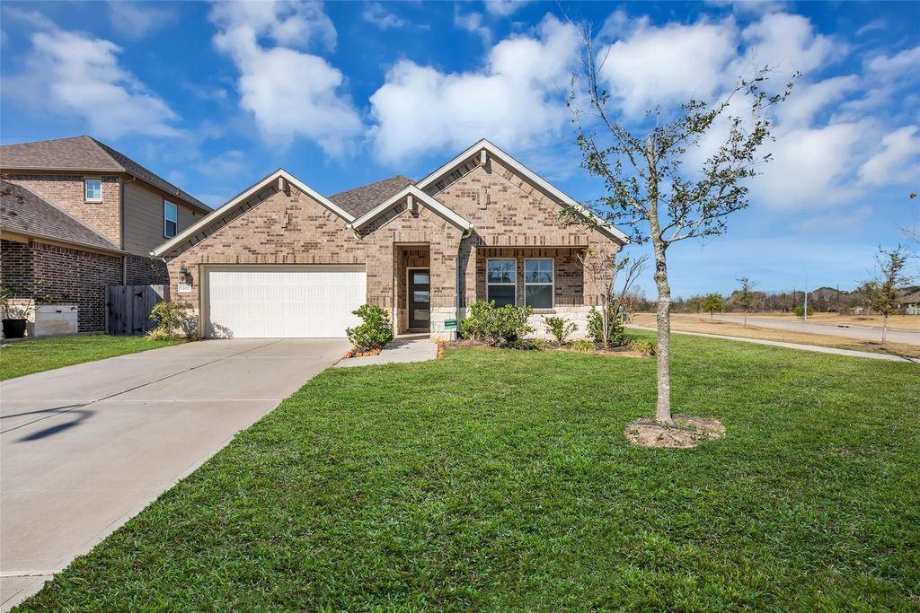 Photo of 1202 Oak Barrel Run, Richmond, TX 77406 (MLS # 90343816)