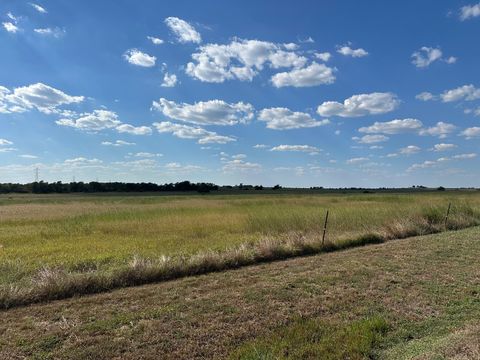 Vacant Land For Sale - 8038 Ohnheiser Kaase Road<br/> Fayette County, La Grange, TX 78945