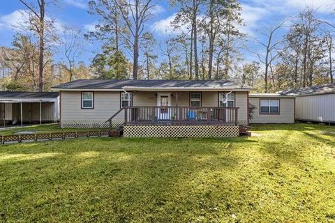 Homes For Sale - 118 Hawn Drive<br/> Hardin County, Lumberton, TX 77657