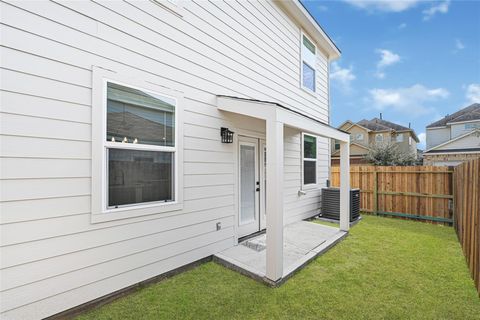 Tiny photo for 13503 Villa Arbor Dr Dr, Houston, TX 77070 (MLS # 12004215)