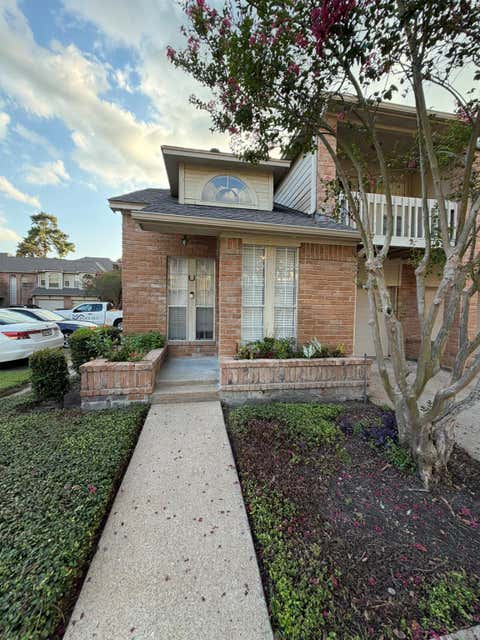 Townhouse For Sale - 5515 Strack Road #121<br/> Harris County, Houston, TX 77069