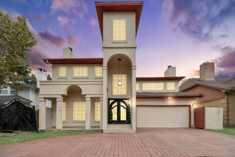 Photo of 3002 Ashford Oak Drive, Houston, TX 77082 (MLS # 21075909)