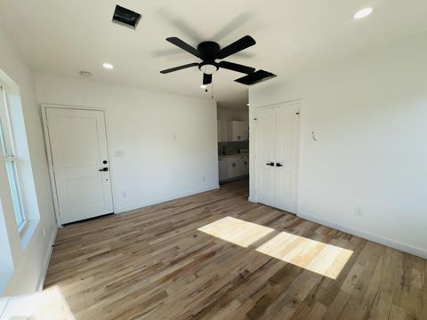Photo of 1235 W Gray Street #2, Houston, TX 77019 (MLS # 86933240)