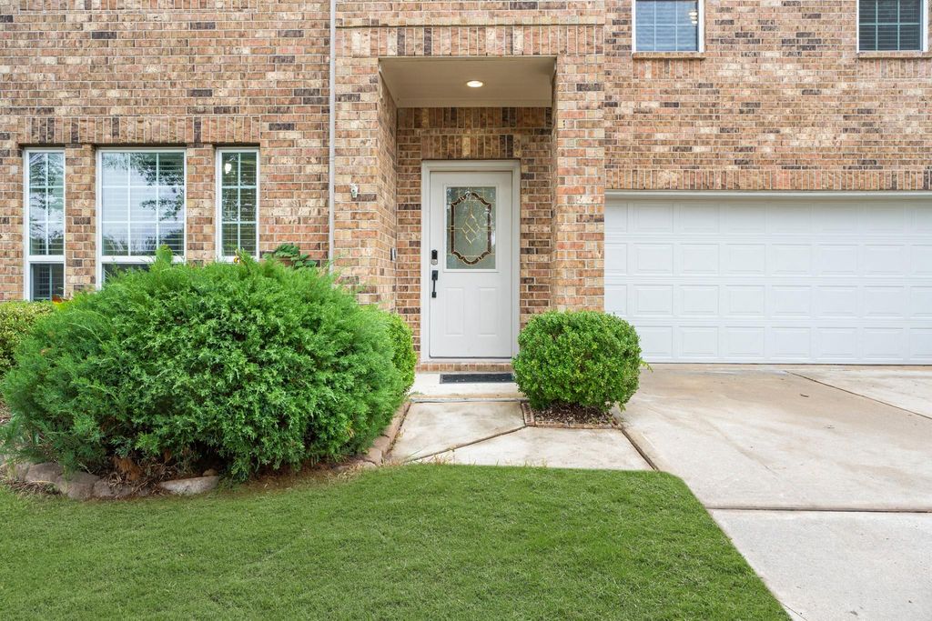 Photo of 6605 Fallen Breeze Lane, Dickinson, TX 77539 (MLS # 57531201)