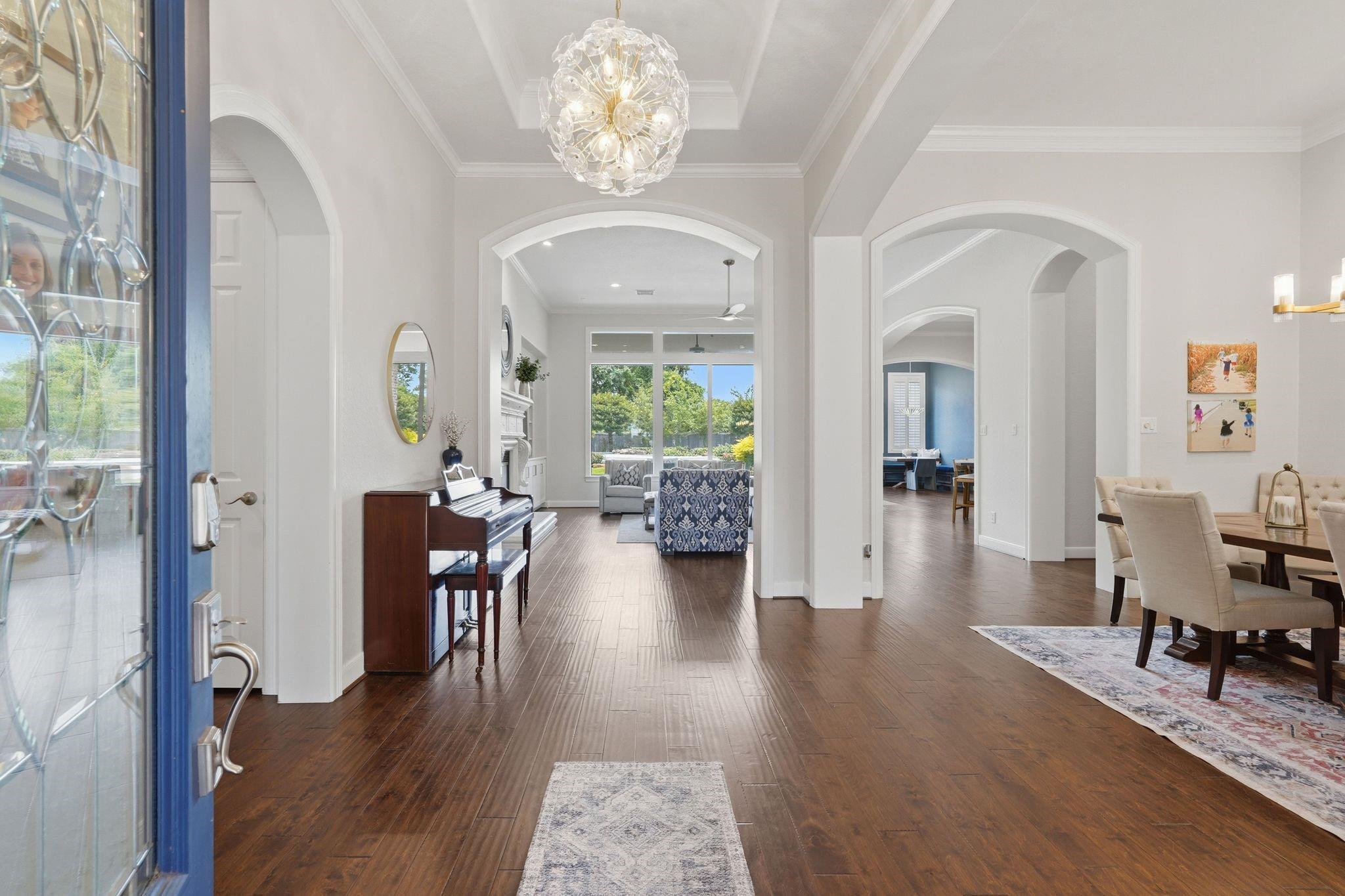 38 Highclere Park Drive