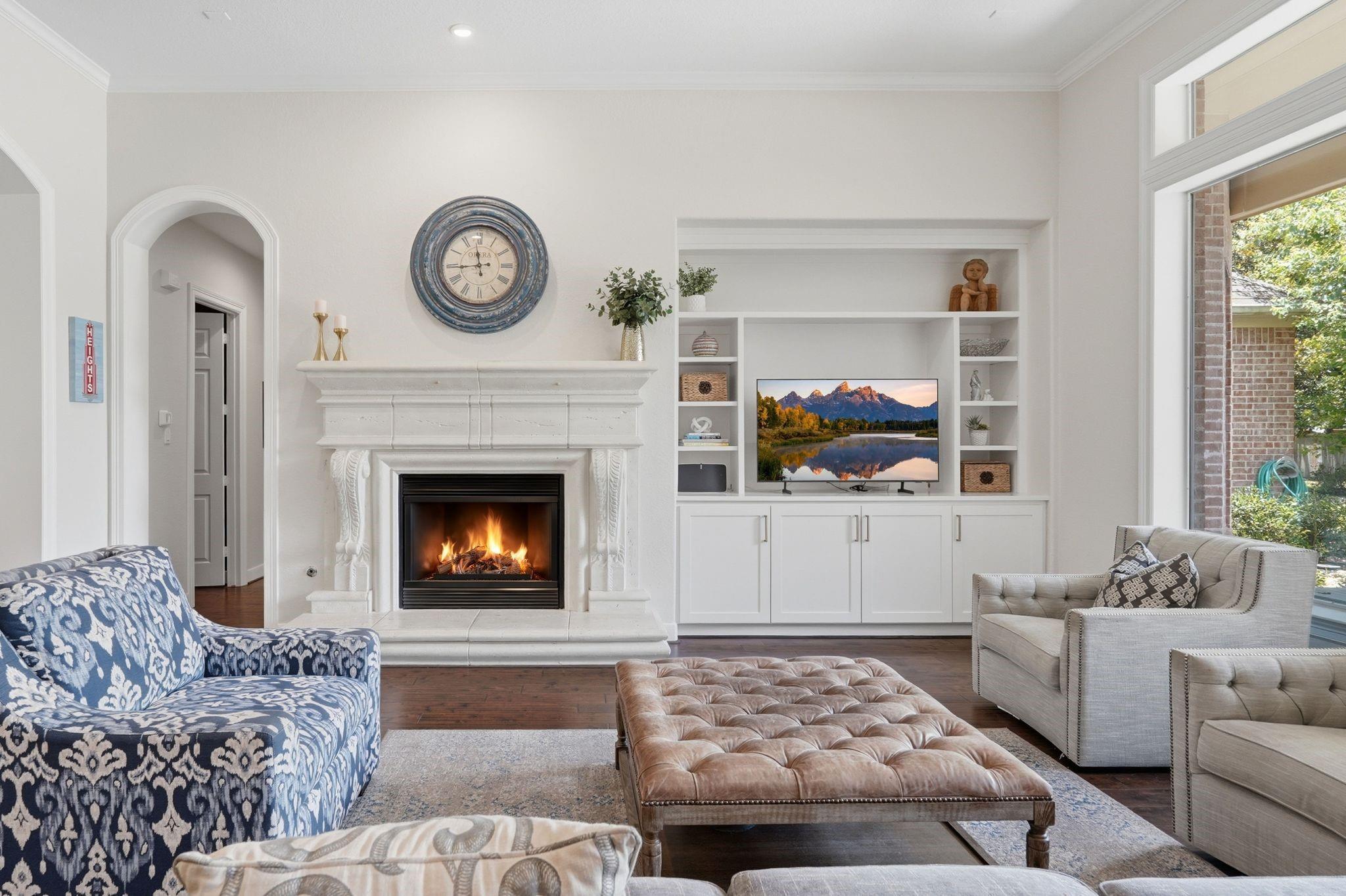38 Highclere Park Drive