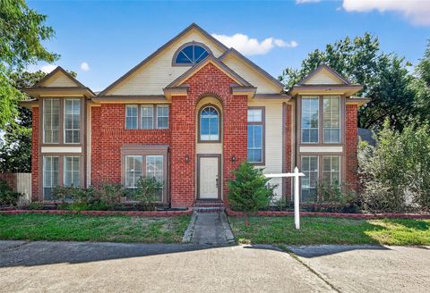 Photo of 1535 Beaconshire Road, Houston, TX 77077 (MLS # 54345889)