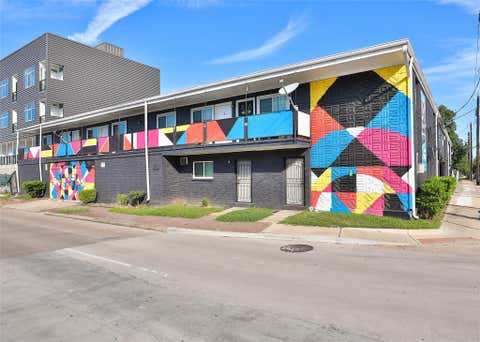 Photo of 1840 Richmond Avenue #30, Houston, TX 77098 (MLS # 92090623)