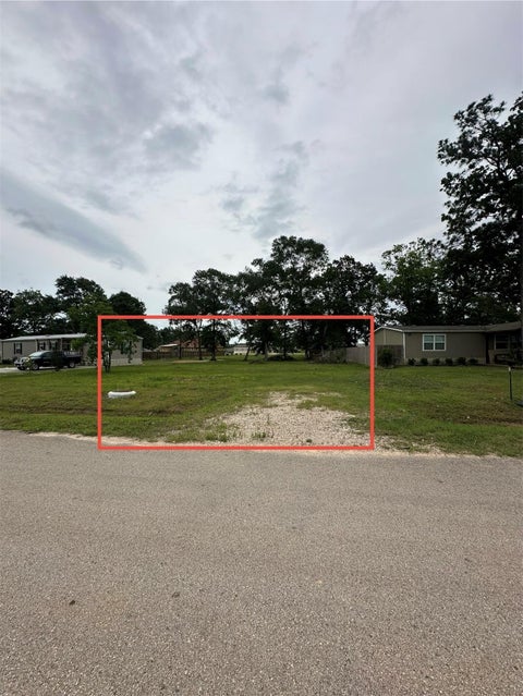Vacant Land For Sale - 672 Wexford Drive<br/> Conroe, TX 77303