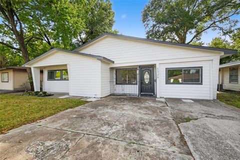 5326 Dewberry Street Houston TX 77021