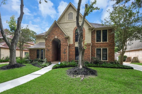 Photo of 2307 Stephens Grant Drive, Sugar Land, TX 77479 (MLS # 17107598)