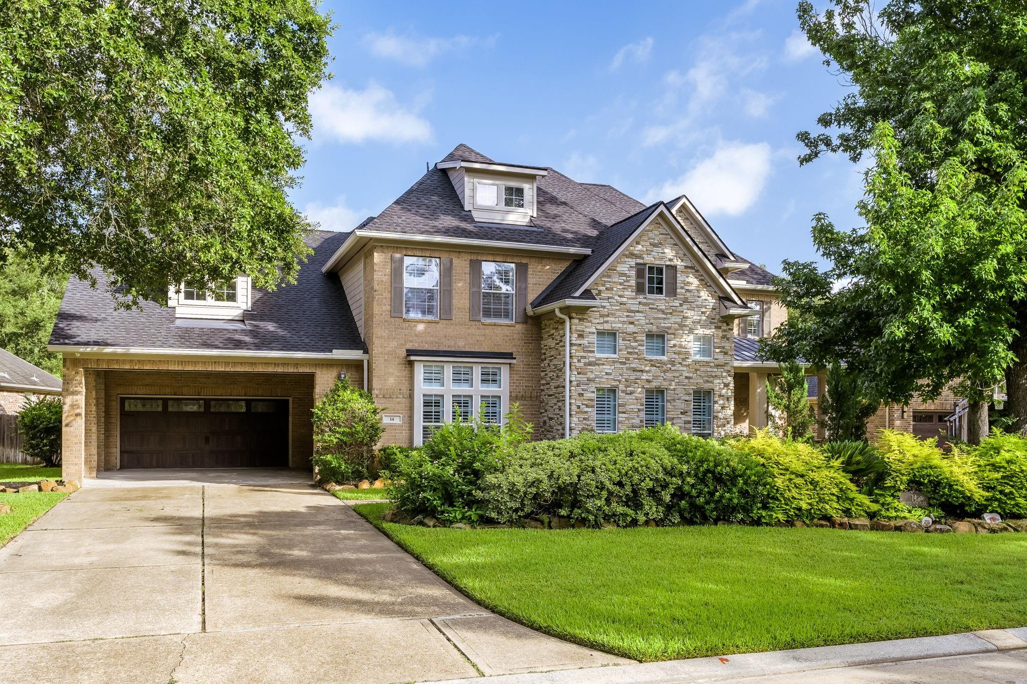 14 Wooded Path Place