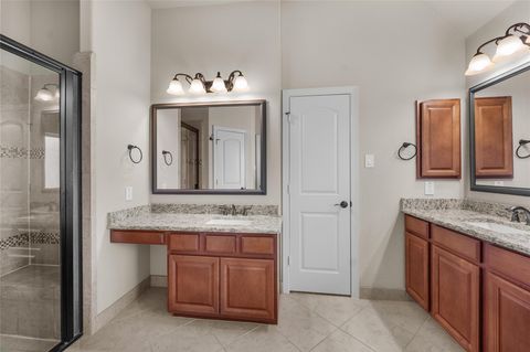 Tiny photo for 2411 Linden Bluff Court, Sugar Land, TX 77479 (MLS # 6126200)