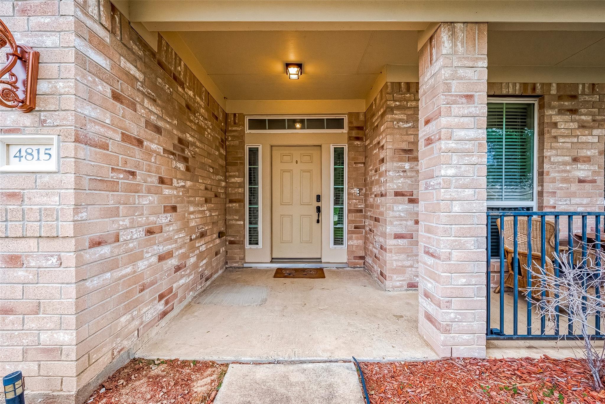 4815 Hackamore Brook Court