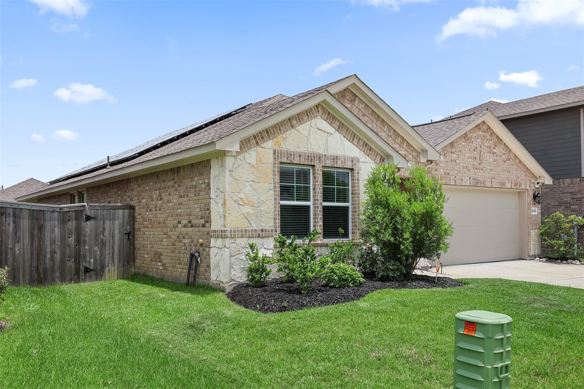 10218 Hermann Trace