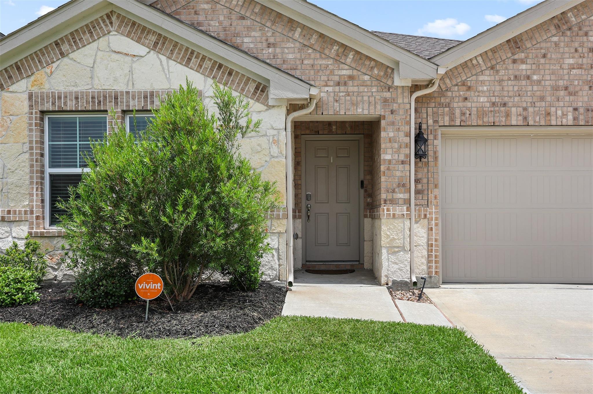 10218 Hermann Trace