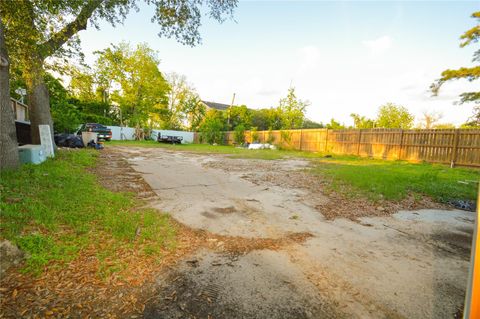 Photo of 8474 Sonneville Drive, Houston, TX 77080 (MLS # 77281314)