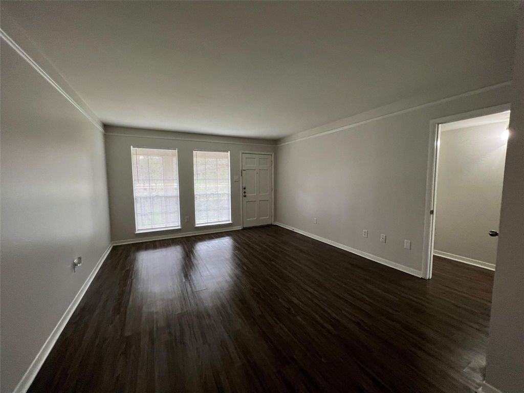 Photo of 500 Willow Drive #B2, Lake Jackson, TX 77566 (MLS # 54656677)