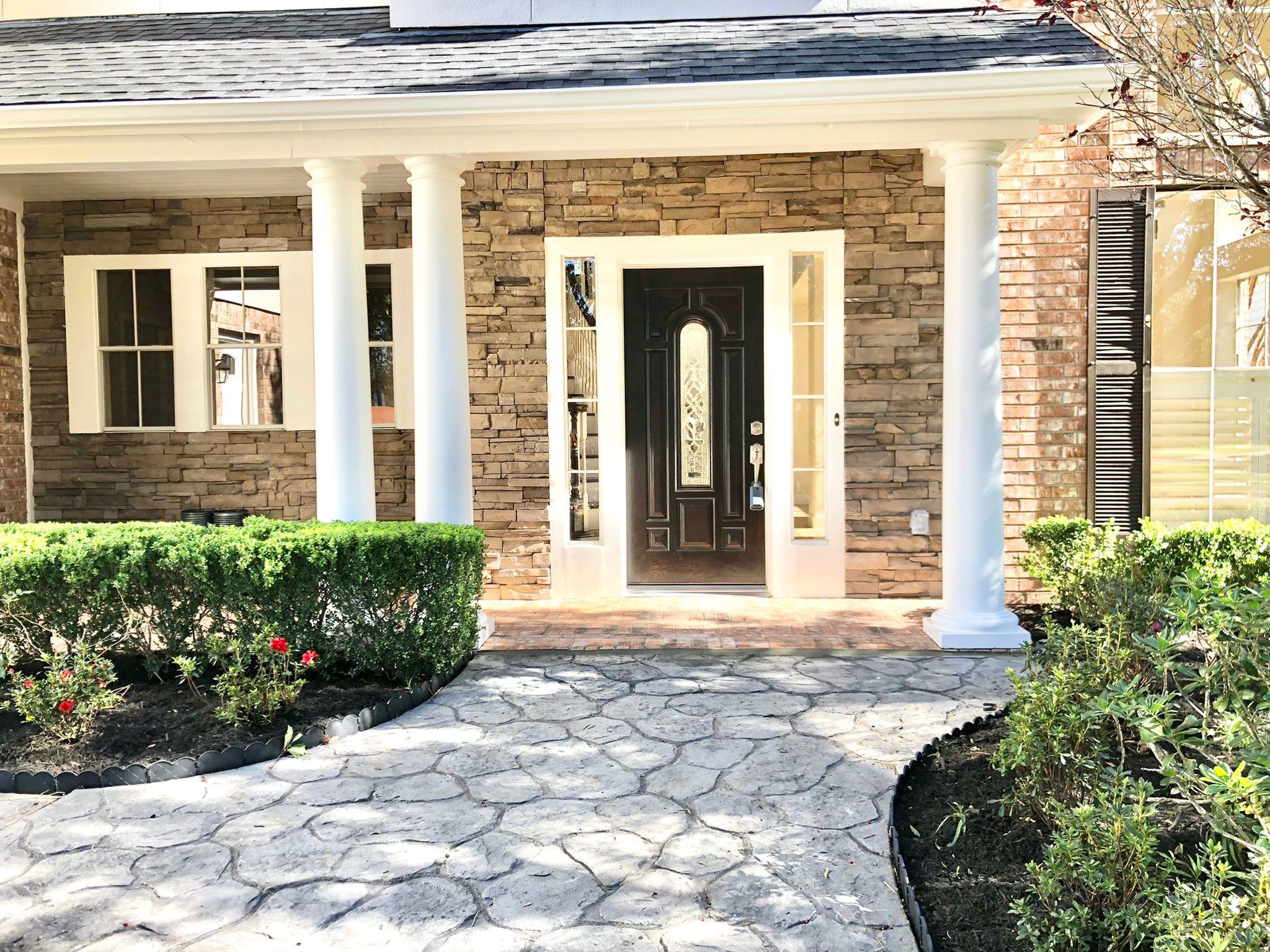 5711 Silver Bay Court