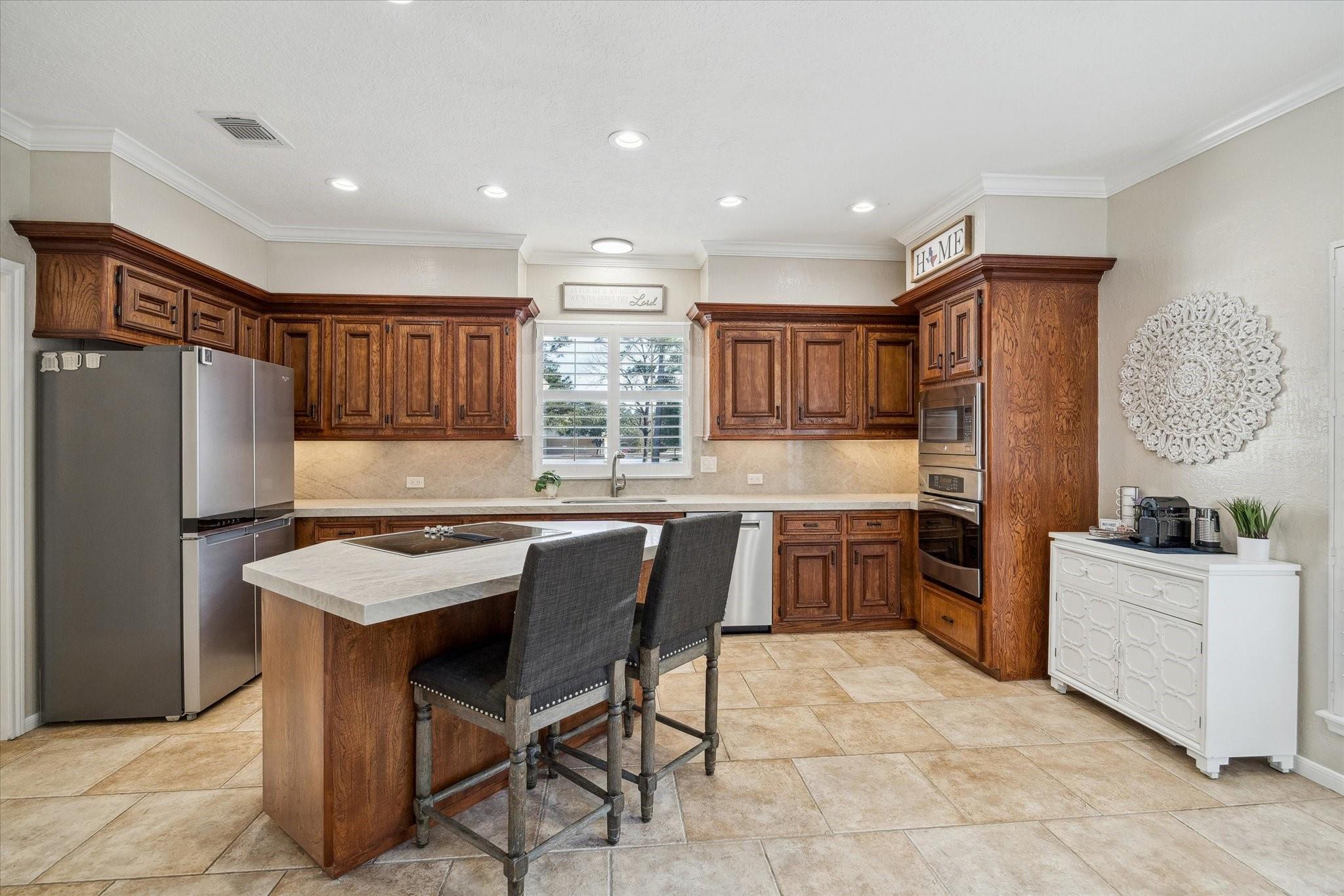 2103 Mountain Lake Drive