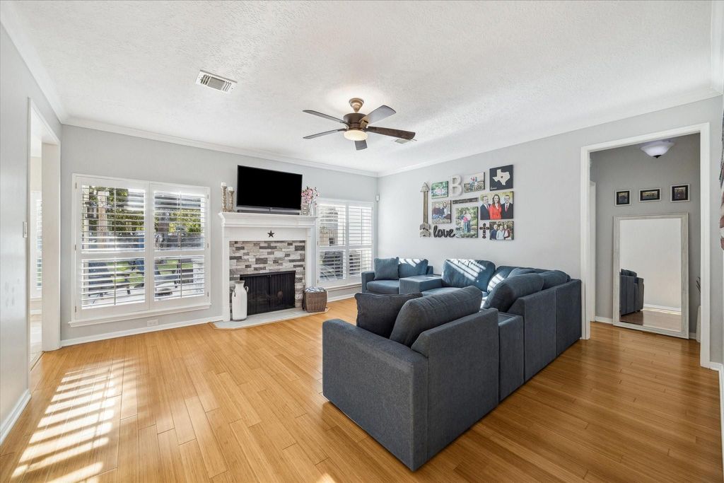 Photo of 2103 Mountain Lake Drive, Kingwood, TX 77345 (MLS # 57113850)