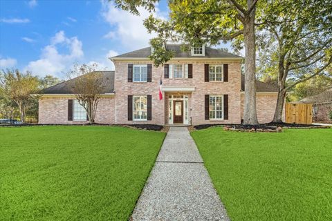 Photo of 2103 Mountain Lake Drive, Kingwood, TX 77345 (MLS # 57113850)
