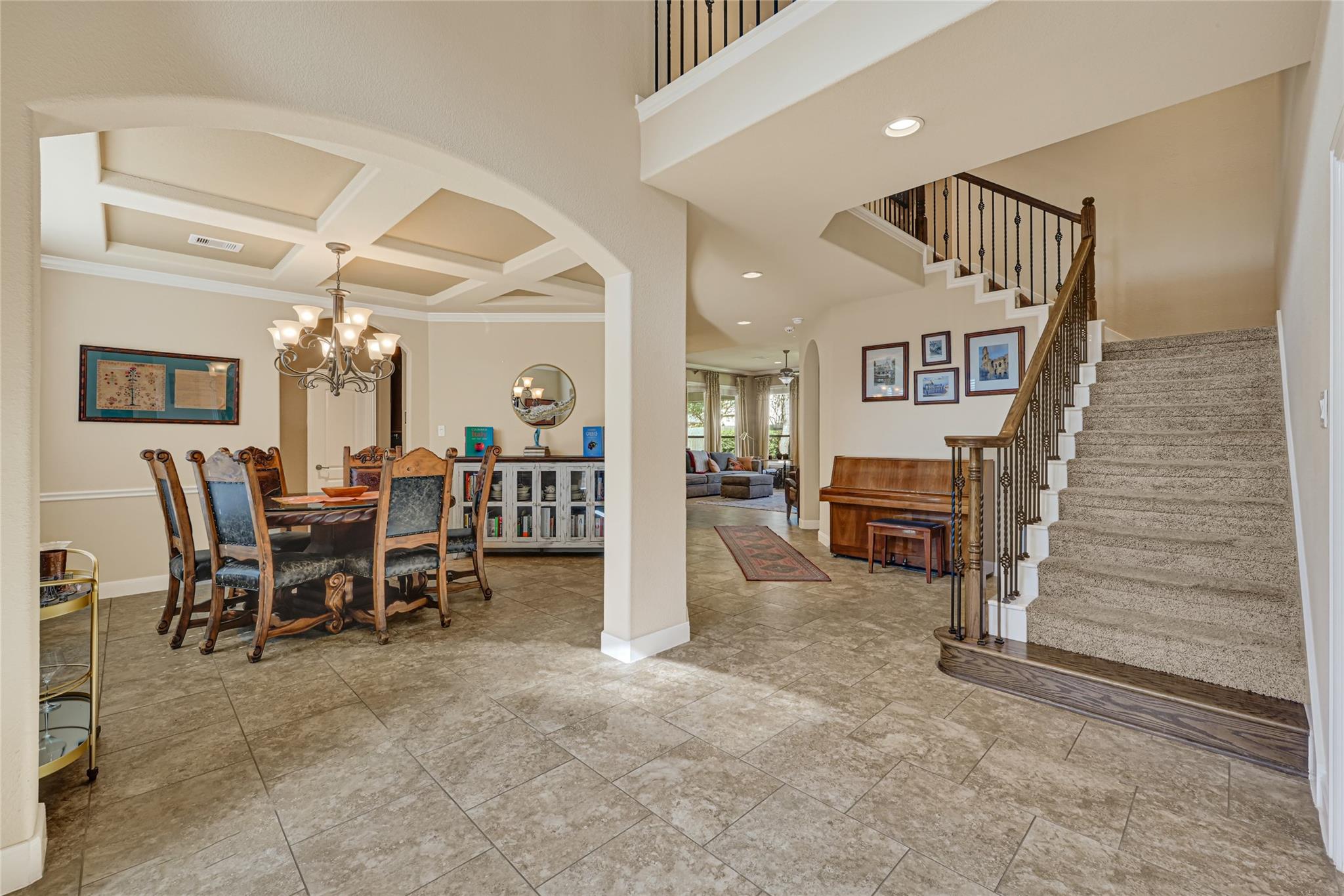 902 Cactus Ridge Court