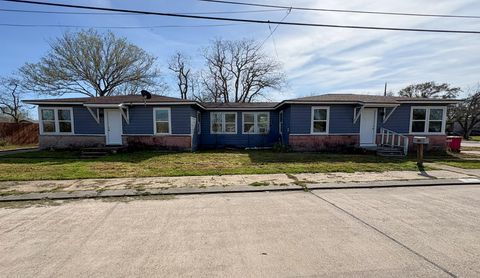 Photo of 1207 W 9th Street, Freeport, TX 77541 (MLS # 48794410)