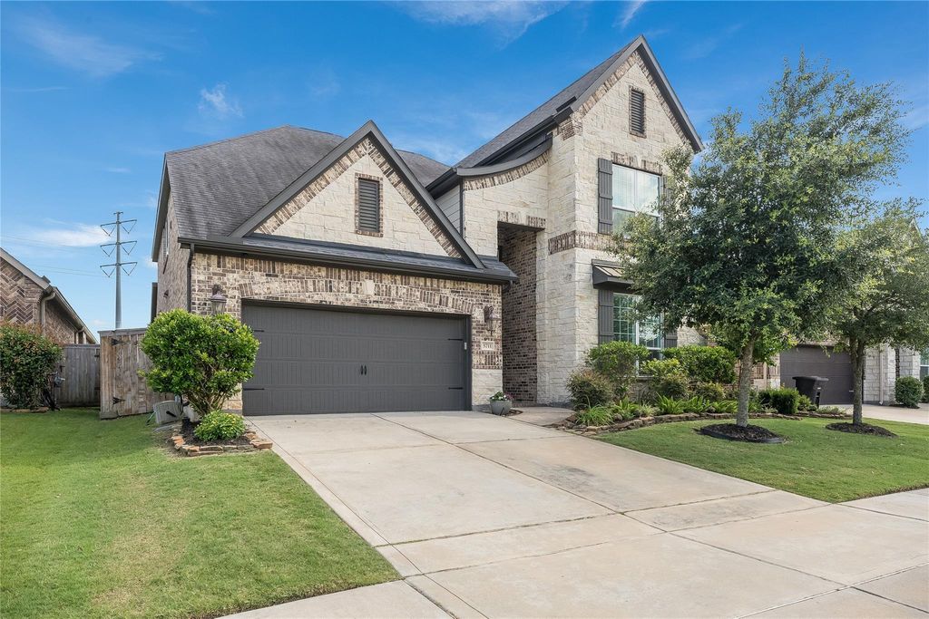 Photo of 5711 Greenwood Colony Court, Houston, TX 77059 (MLS # 89011687)