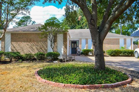 Photo of 4751 Eagle Trail Drive, Houston, TX 77084 (MLS # 22813498)