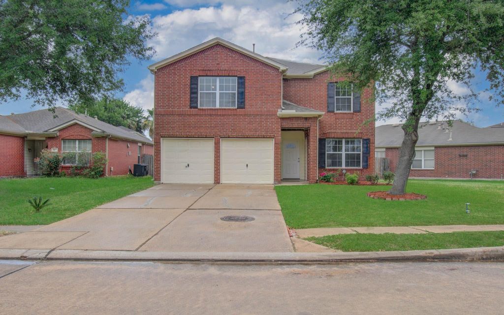 Photo of 14954 Sugar Sands Drive, Sugar Land, TX 77498 (MLS # 60491472)