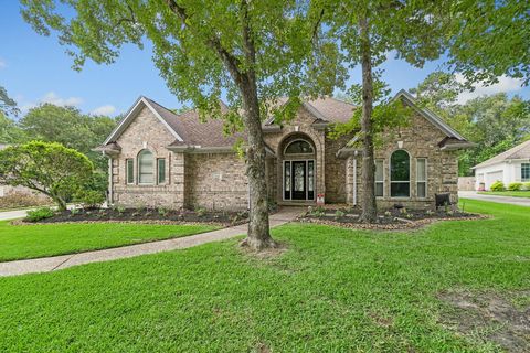 Photo of 6122 Bluebonnet Pond Lane, Houston, TX 77345 (MLS # 70597107)