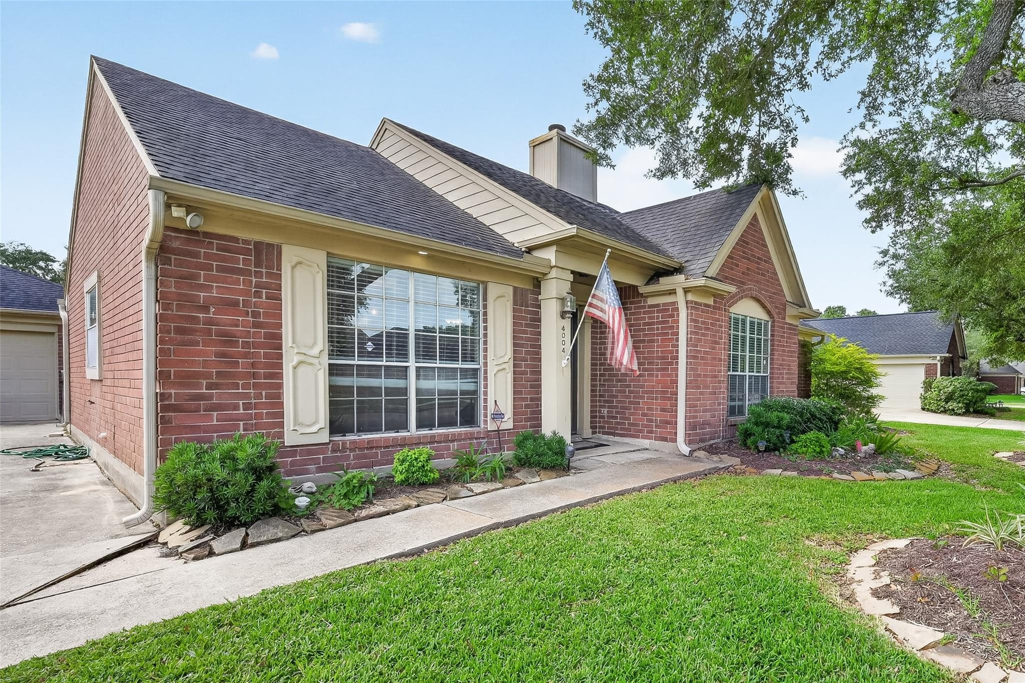 4004 S Dogwood Drive