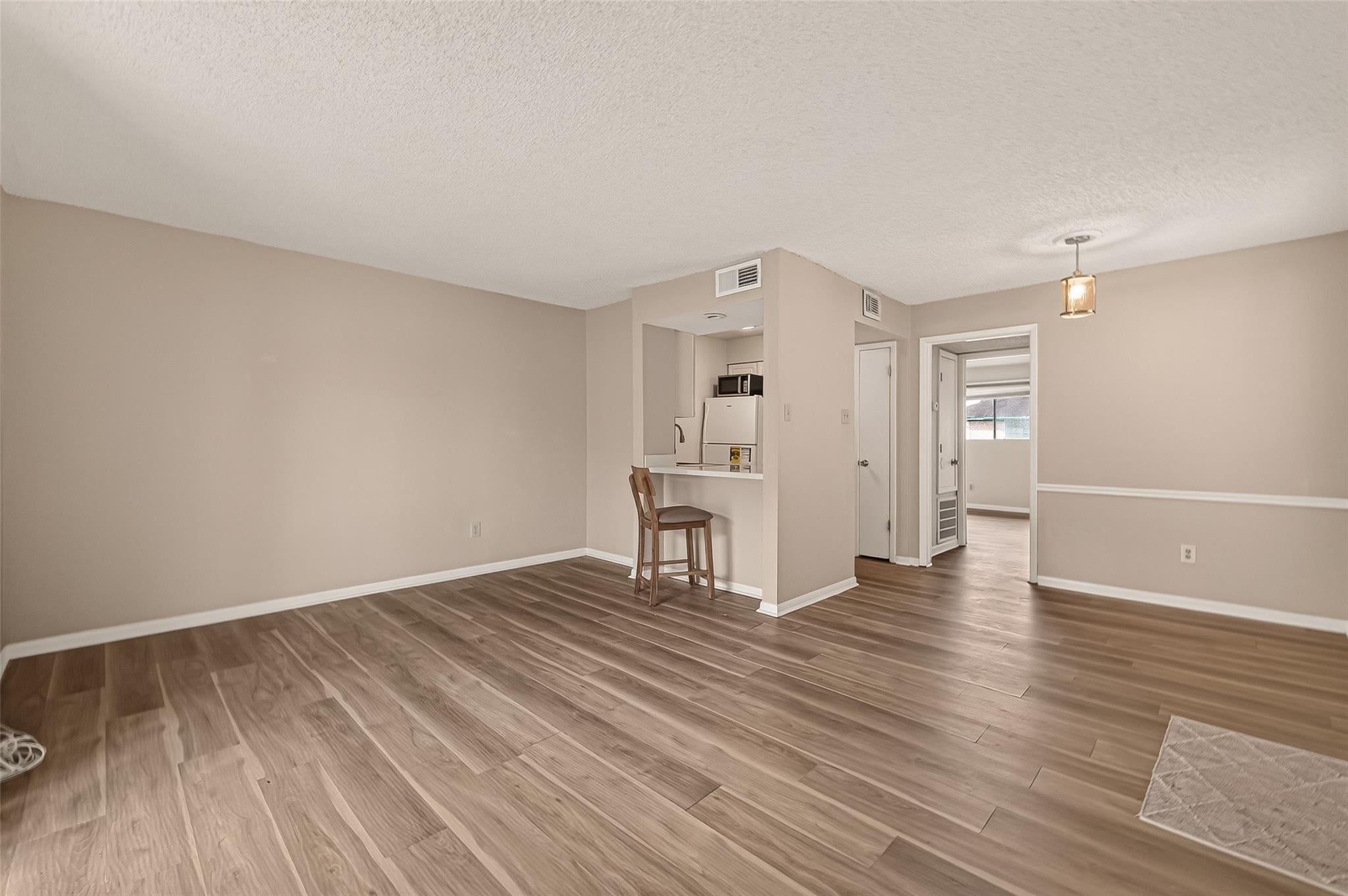 1516 Bay Area Boulevard H10