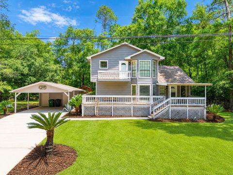 Photo of 351 White Oak Drive, Houston, TX 77336 (MLS # 73826328)