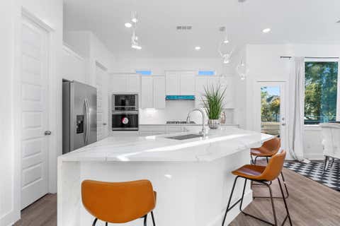 Tiny photo for 6721 Saint Augustine Street, Houston, TX 77021 (MLS # 31100799)