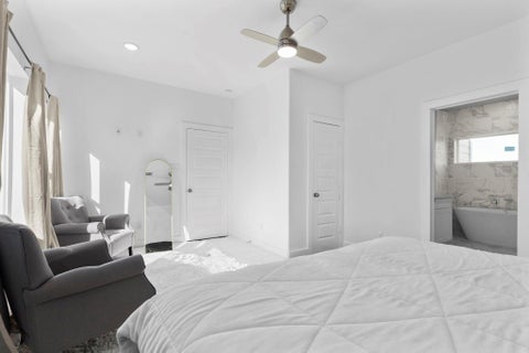 Tiny photo for 6721 Saint Augustine Street, Houston, TX 77021 (MLS # 31100799)