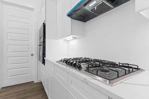 Tiny photo for 6721 Saint Augustine Street, Houston, TX 77021 (MLS # 31100799)