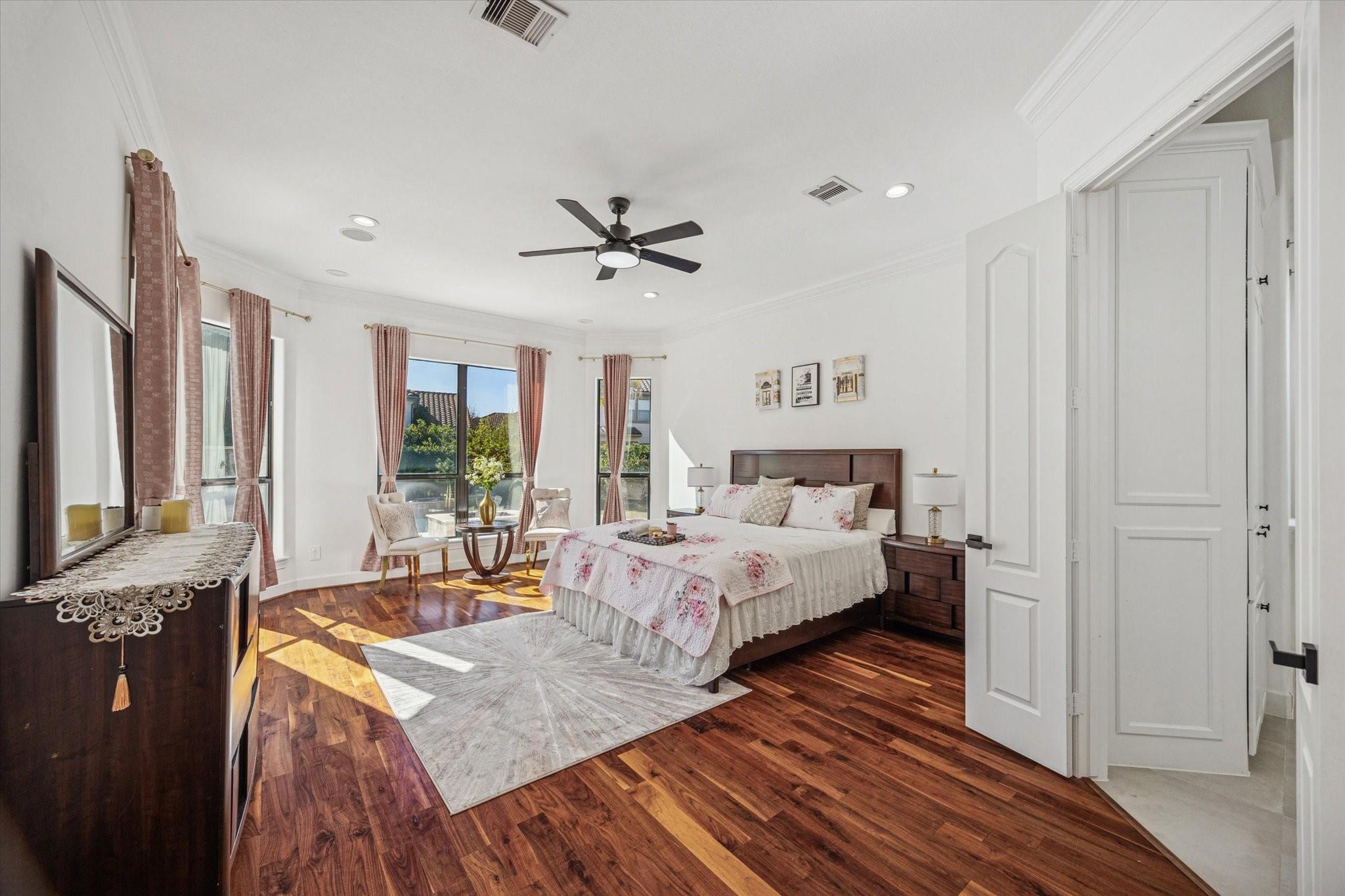 Sugar Land, Texas, 77479, United States, 6 Bedrooms Bedrooms, ,5 BathroomsBathrooms,Residential,Active,2021612
