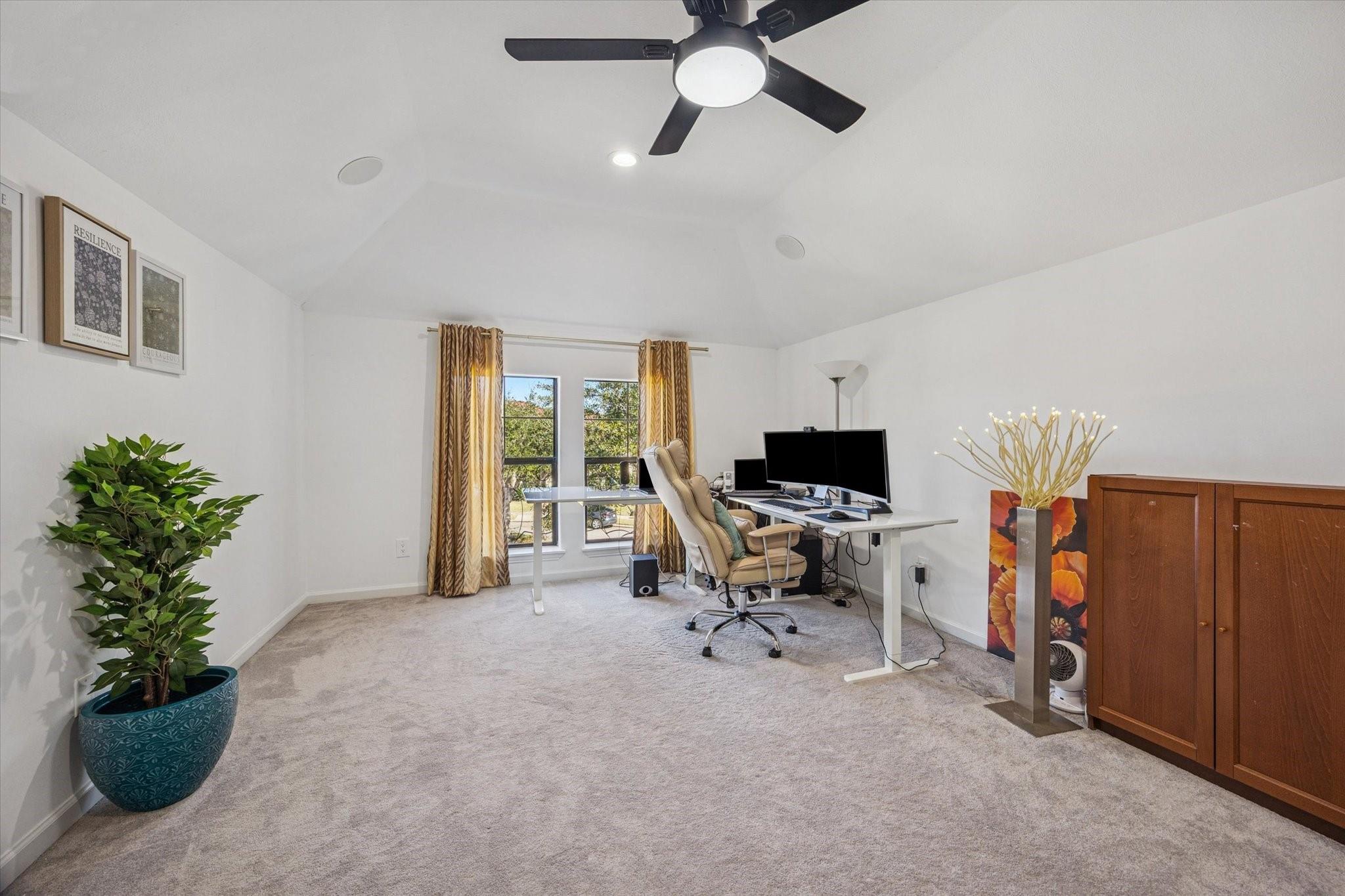 Sugar Land, Texas, 77479, United States, 6 Bedrooms Bedrooms, ,5 BathroomsBathrooms,Residential,Active,2021612