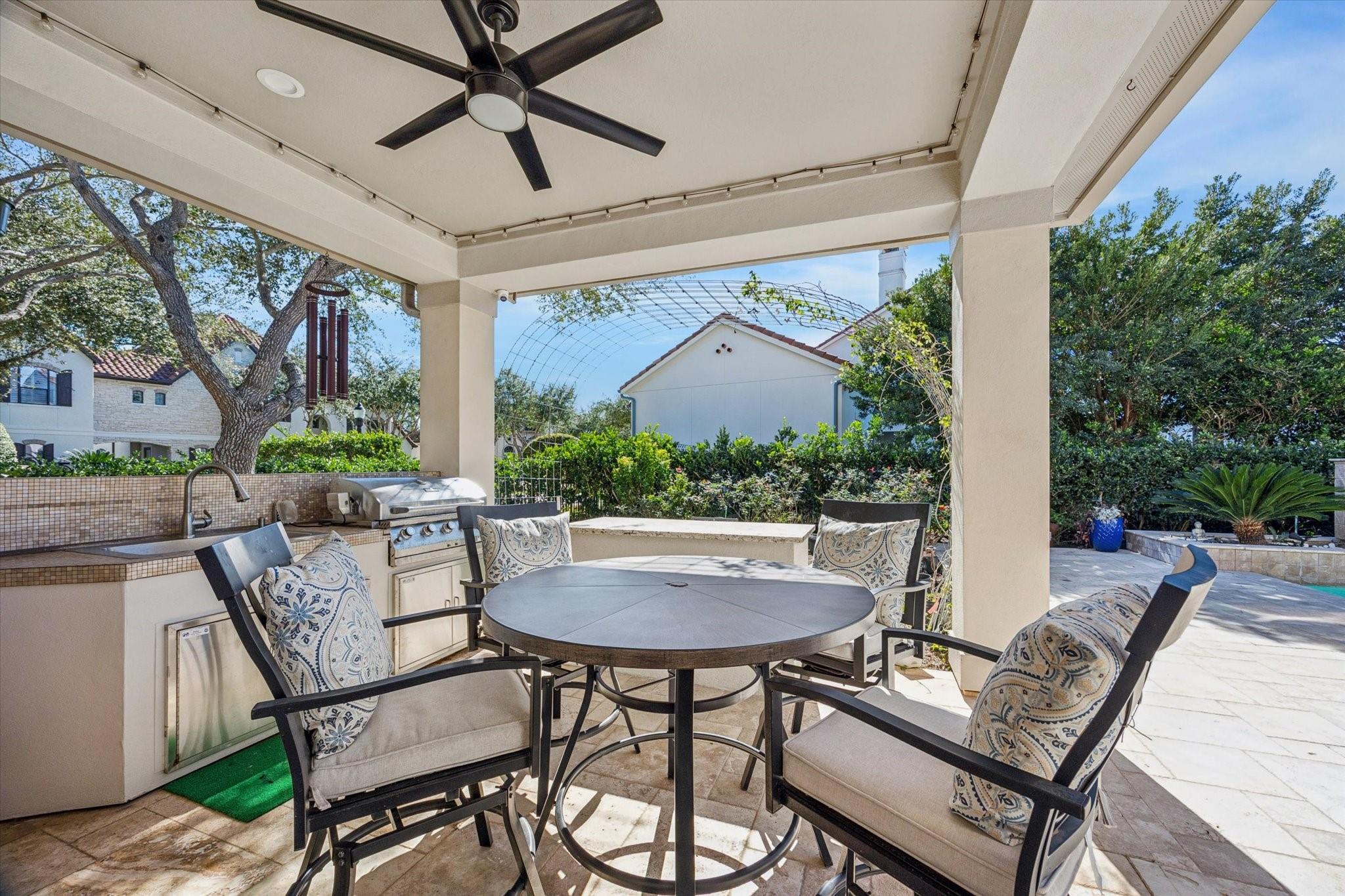 Sugar Land, Texas, 77479, United States, 6 Bedrooms Bedrooms, ,5 BathroomsBathrooms,Residential,Active,2021612