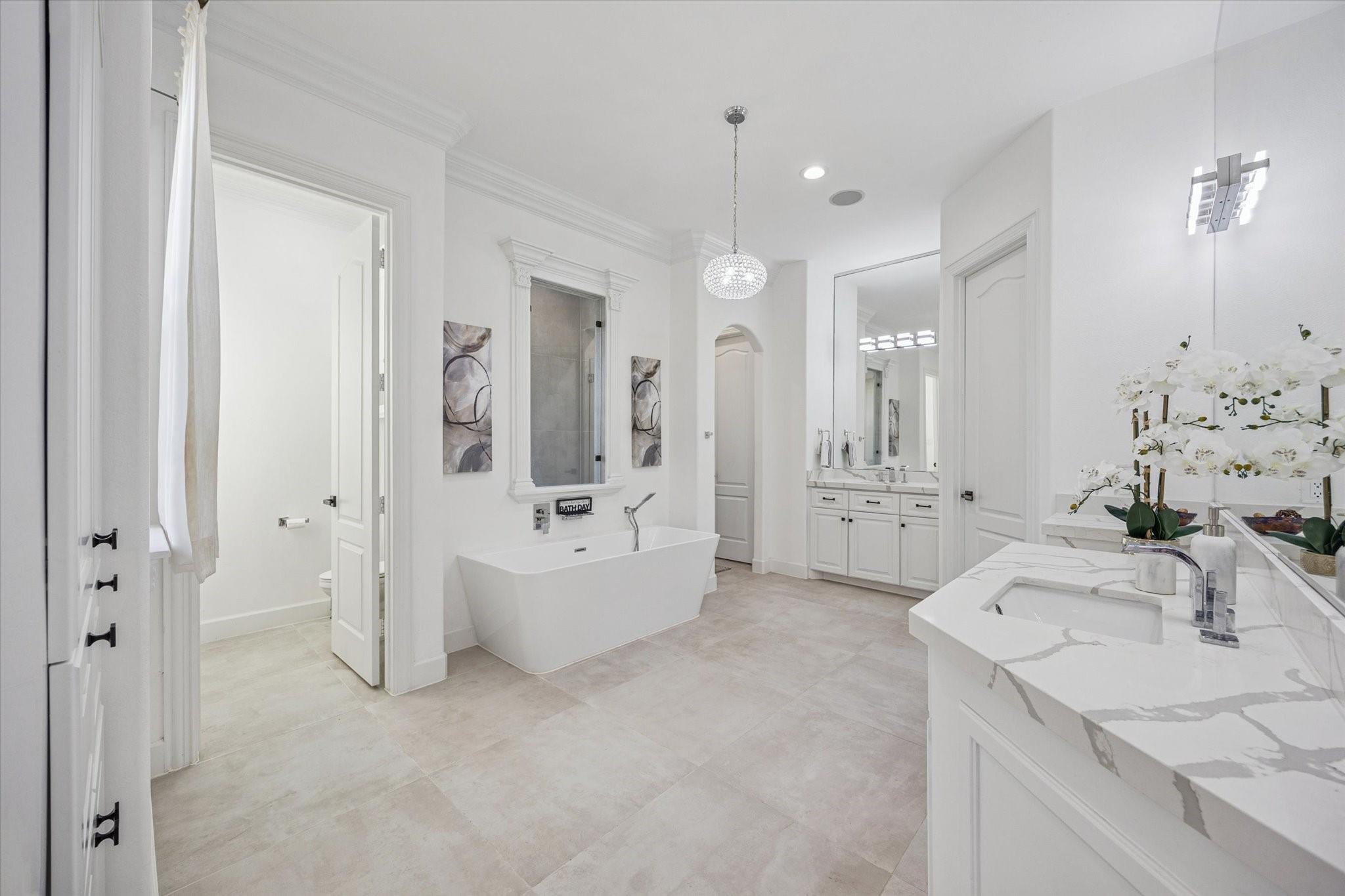 Sugar Land, Texas, 77479, United States, 6 Bedrooms Bedrooms, ,5 BathroomsBathrooms,Residential,Active,2021612
