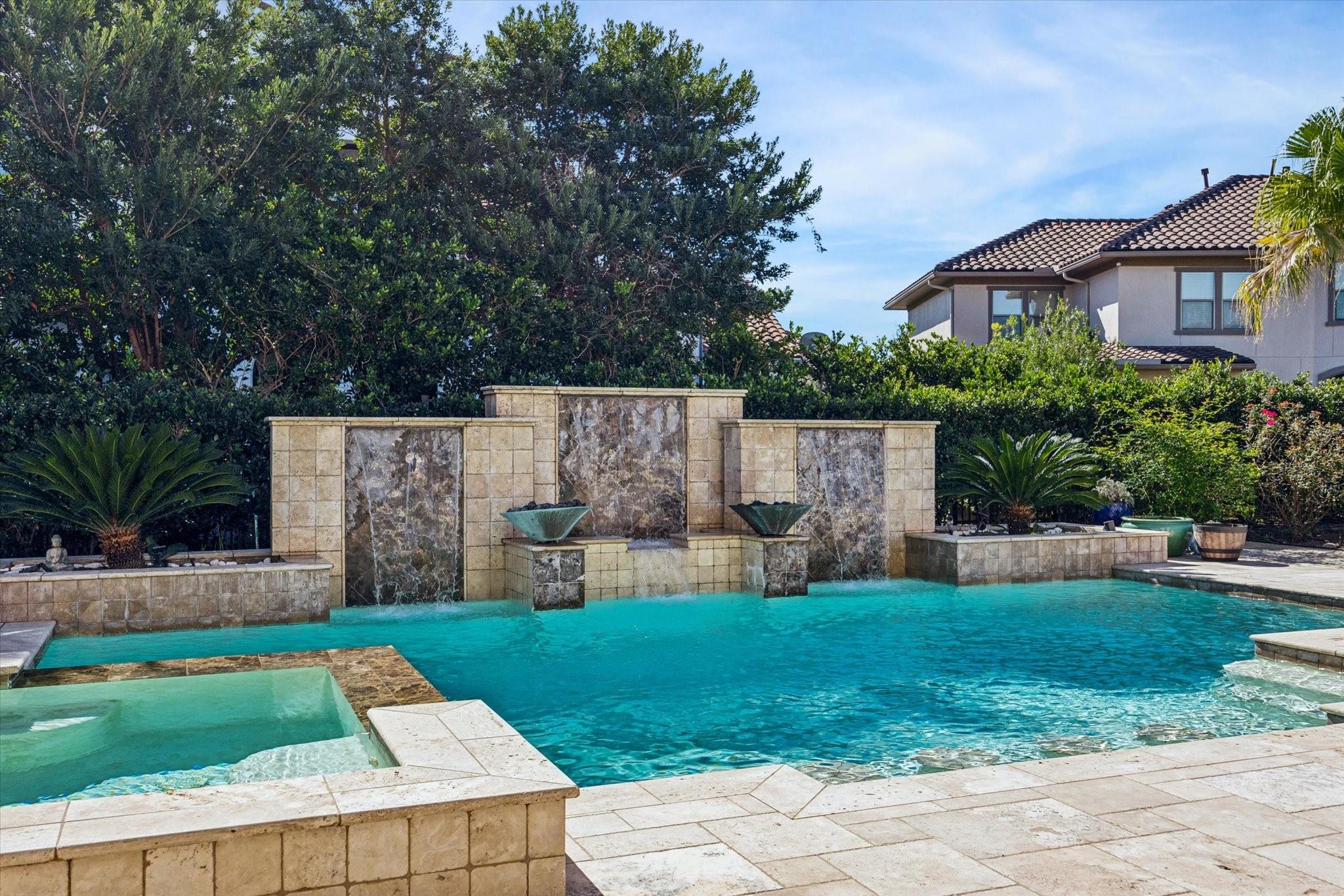 Sugar Land, Texas, 77479, United States, 6 Bedrooms Bedrooms, ,5 BathroomsBathrooms,Residential,Active,2021612