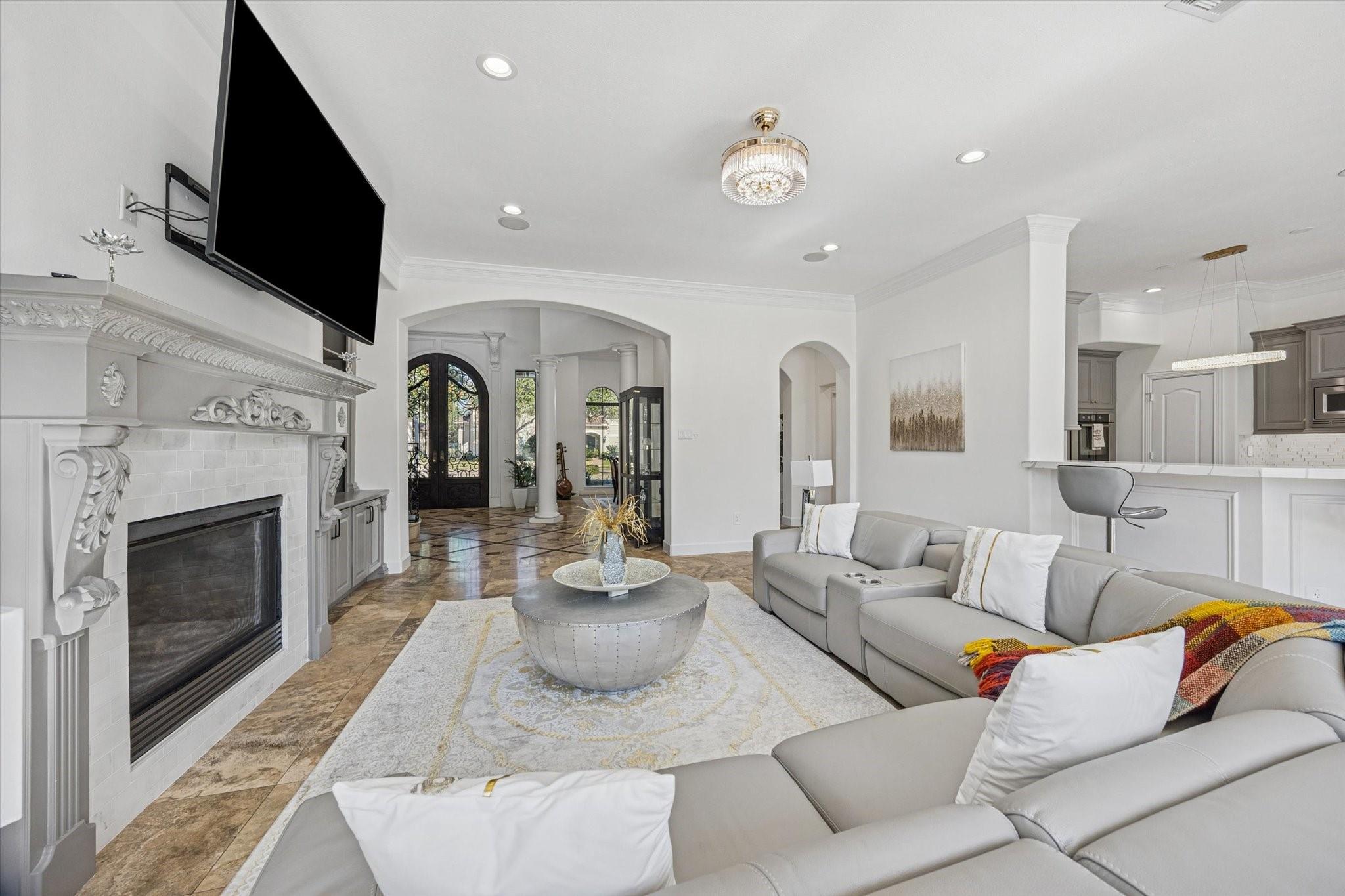 Sugar Land, Texas, 77479, United States, 6 Bedrooms Bedrooms, ,5 BathroomsBathrooms,Residential,Active,2021612